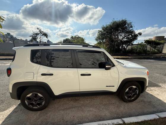 JEEP RENEGADE 1.8 16V FLEX SPORT 4P MANUAL JEEP RENEGADE 1.8 16V FLEX SPORT 4P MANUAL